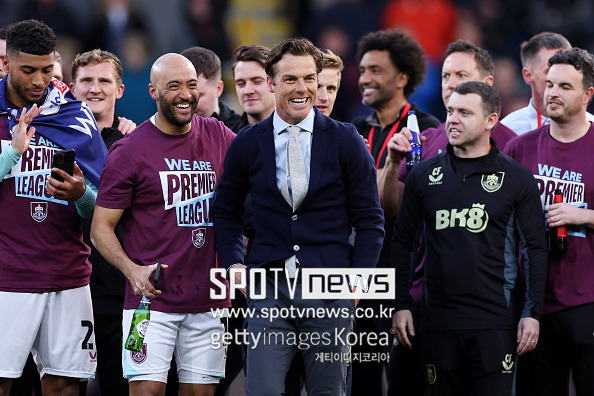 [오피셜] '배신자 콤파니, 이젠 필요 없다' 믿어줬더니 '뒤통수'...완벽히 이겨낸 뒤 승격 확정! 다음 시즌 PL에서 본다