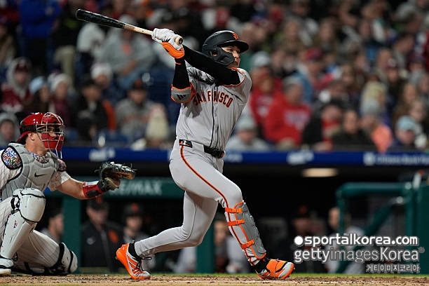 '군침이 싹' OPS 1.241 '왼손 킬러' 이정후, ML 통산 104승 베테랑 좌완 상대 장타 터뜨릴까...MIL전 3번-중견수 선발 출전