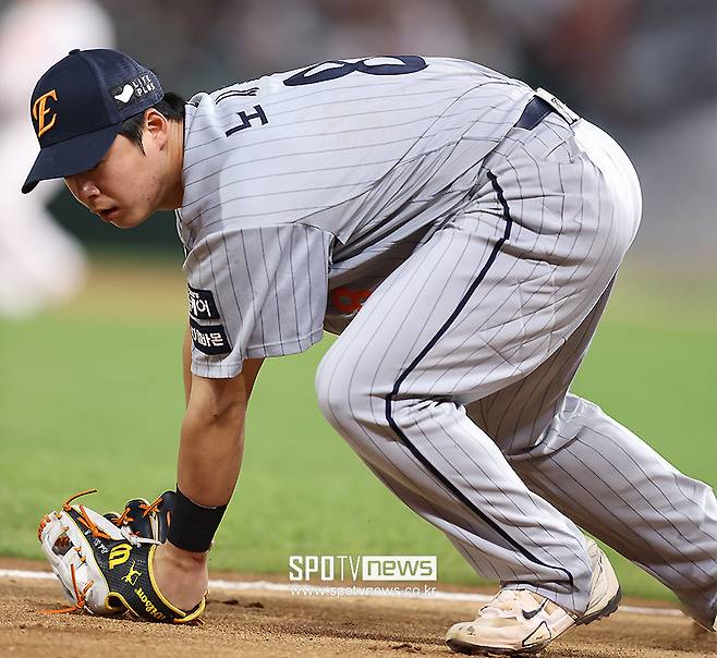 드디어 한화 100홈런 거포 부활했다…그런데