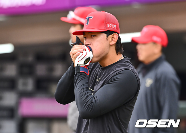'첫 실전' 김도영 MVP 타격 빛났다...1루 뜬공→1타점 우중간 2루타, 스피드에 놀란 벤치