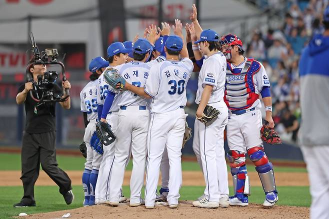 '챔피언 KIA, 5할 되기 힘드네'…삼성 홈런 쾅쾅+최원태 3승+배찬승 불꽃 KK→7-2 완승 [대구:스코어]
