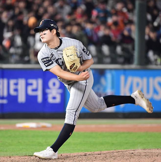 ‘미스터 제로’ 김서현이 마무리... 한화 8연승 질주