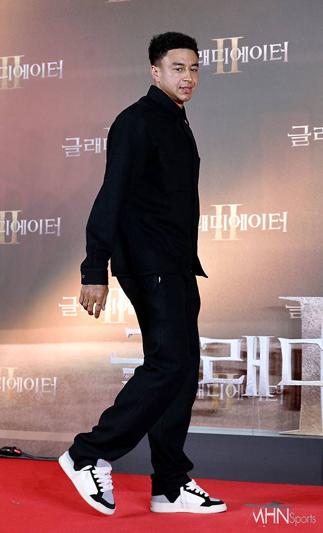 '정장 차림' 英 법원 선 린가드