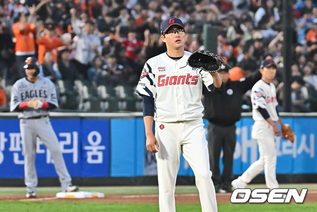 평일 2만2669석 만원관중→한화 9연승 저지 역전극…롯데 김태형 감독, “6회까지 책임진 박세웅, 잘 던졌다” [오!쎈 부산]