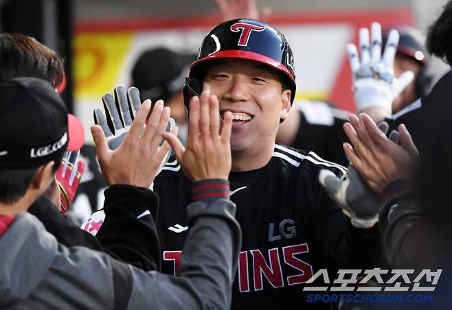 '김도영 축제'에 찬물! LG 한국시리즈급 운영으로 KIA에 3-1 → 3-5 → 6-5 재역전승! '오늘은 우리가 악역'