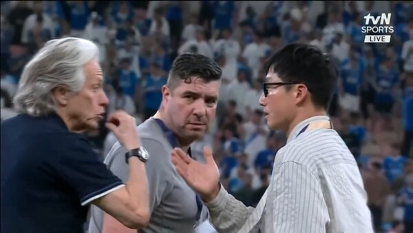 알 힐랄 감독, 7-0 이기고도 광주 이정효 도발-인사 무시