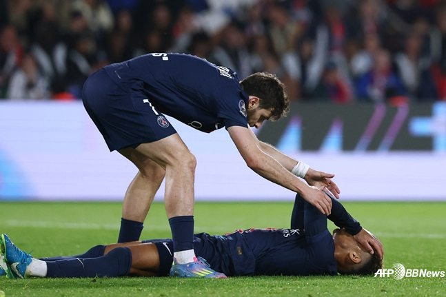 '충격' 이강인의 PSG, 통한의 무패우승 실패! 31경기 만에 리그 첫 패배... 니스에 1-3 덜미