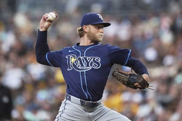 김하성 ‘현소속팀’ 탬파베이, ‘전소속팀’ 샌디에이고 투수전 끝에 제압 [MK현장]