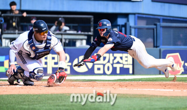 '0-3→7-4' 진격의거인 미쳤다! 윤동희 홈스틸+4안타 대폭발…롯데, 위닝시리즈 확보+3연승 질주 [MD잠실]