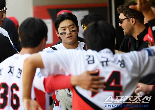 '공포의 8할 타자 김도영' 타이거즈 레전드 선배마저 극찬...