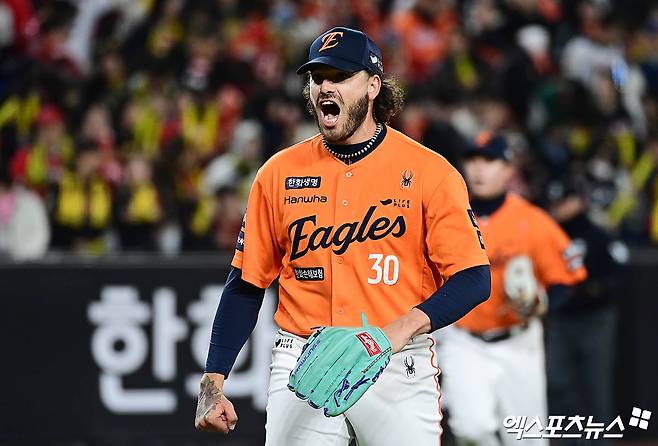 '7이닝 8K→10K→12K→13K' 강한데 더 강해지는 폰세, 다시 만난 KT에 '진화한 피칭' 보여줄까 [대전 현장]