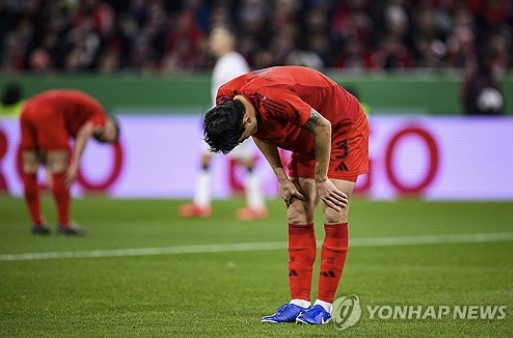 김민재, 박지성-손흥민 넘는다! '韓 축구사 최초' 역대급 기록 눈 앞…딱 한 번 이기면 된다