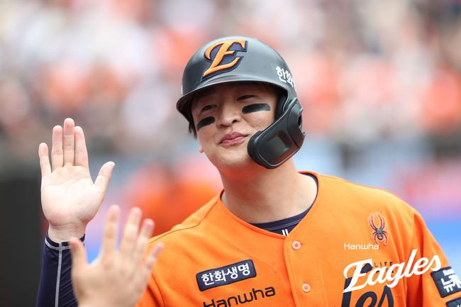 '역대급 외인 맞네' 폰세 22이닝 연속 무실점, 벌써 5승…한화 고급 야구로 이겼다, KT에 또 1점차 승리 [대전 리뷰]