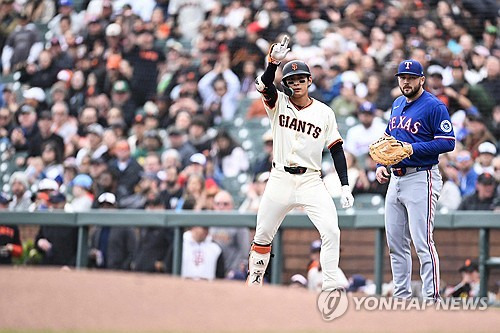 '공·수 활약' 이정후, 5G 연속 안타-시즌 3번째 보살… SF는 3-2 끝내기 승