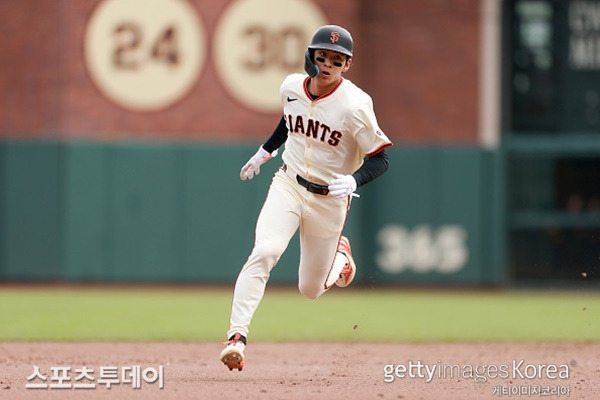 SF 담당 기자도 이정후 활약에 놀랐다…
