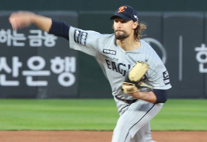 최강 선발진 앞세운 한화, 강팀 9연전 시험대 오른다