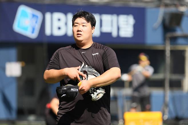 한국 야구의 대명사, 염경엽 구상에서 잊히나… 세금 고지서 이름이 바뀌었다