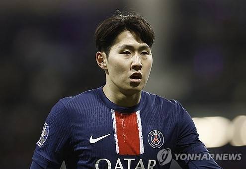 이강인 영국행!…韓 축구사 2호 '대기록' 쓸까?→PSG, 아스널과 7개월 만에 리턴 매치