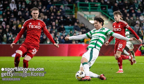 韓 축구 소리 질러! '뮌헨 폭격' 양현준, PL 우승 팀 이적한다…