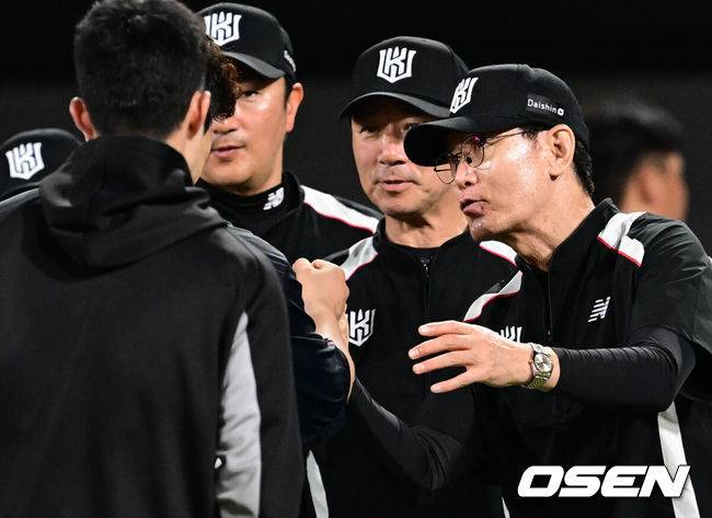 107억 클래스 미쳤다! 6⅔이닝 퍼펙트→7⅔이닝 1실점 승리…KT, 두산 꺾고 승승승승+팀 통산 700승 [수원 리뷰]
