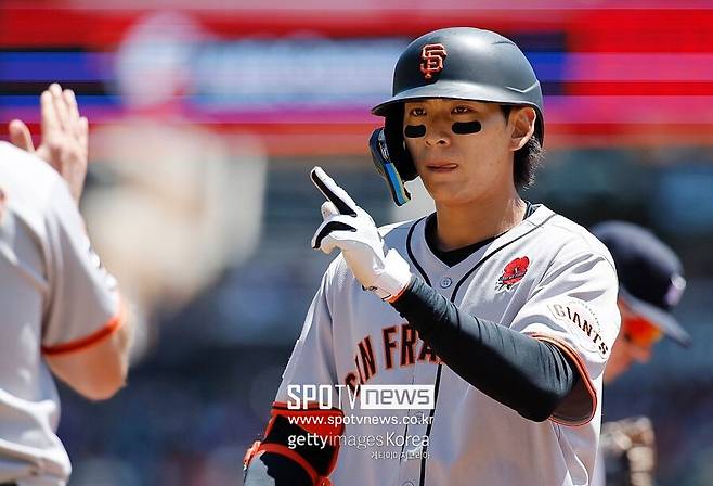 'SF 엉터리 판정에 당했다' 감독도 퇴장…이정후 안타 호수비에 도둑 맞았다