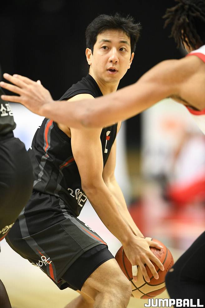 ‘허훈 패닉’ 빠진 KT, 허탈한 문경은 감독 “최고 대우 해주기로 했는데…”