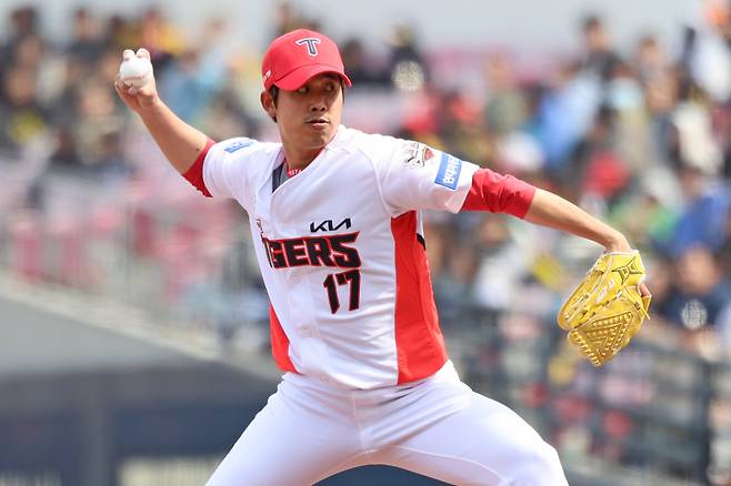 ‘쾅쾅쾅’ 홈런 3방 맞고 4실점, 퓨처스에서도 와르르…부진 길어지는 15억 사이드암, ‘불펜난’ KIA 근심 더 깊어진다