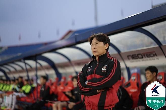 “경기력 좋을 땐 비겼고, 오늘처럼 안 좋을 땐 이겼다” 김기동 감독도 축구가 어렵다 [MK인터뷰]