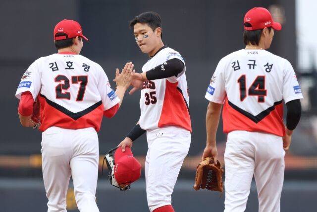 KIA·키움 연장 11회 헛심 공방 끝 3-3 무승부→KIA 김도영·나성범 공백 크다→최형우 15G 연속안타→키움 11회초 2사 만루 찬스 통한의 무산[MD광주]