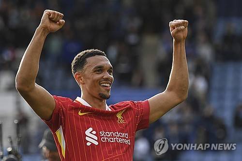1,565,500,000,000원 '세계축구사 최고의 배신자' 바이아웃 어마어마하네!…아놀드, 레알 마드리드 조기 합류