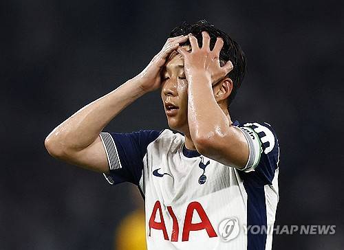 대충격! 손흥민 잔류 원하는데…토트넘, 사우디에 900억 요구→SON 10년 헌신 와르르