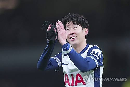 손흥민 인기 미쳤다! 사우디 '빅2' 동시 러브콜…