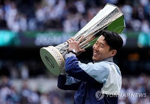 韓 축구 비통한 소식! 손흥민, 929억에 팔아치운다…'사우디에 매각' 토트넘 '검은 속셈' 드디어 터졌다