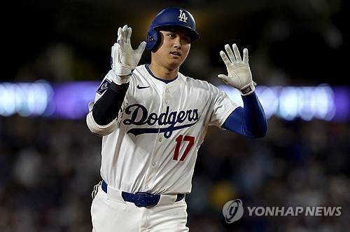오타니 21·22호 다저스, 양키스에 뒤집기…김혜성, 9회 대수비(종합)