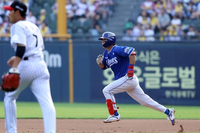다시 불붙은 1위 싸움…2위 한화, 1위 LG에 1.5경기 차 추격(종합)