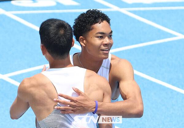 [구미육상] '미친 질주!' 한국 남자 400m 계주, 사상 첫 아시아선수권 제패+대회 신기록+한국 신기록
