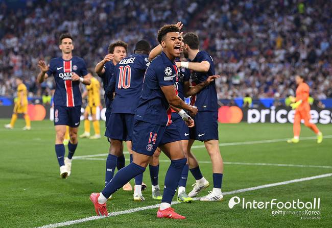 '너무 싱겁다' 이강인 빠진 PSG, 인터밀란에 두 골 폭격...우승까지 45분 남았다 (전반 종료)