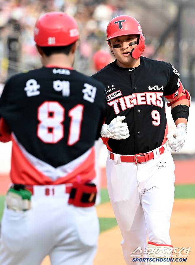 '최초 또 최초' 김도영 없으니 친구가 일 냈다!…홈런-홈런, KIA 샛별 윤도현 뜬다[수원 현장]