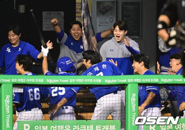 ‘승승승승승승승’ 삼성 7연승 질주→4위 도약, 대타 김태훈 1450일 만에 결승 홈런 터졌다…1위 LG, 첫 스윕패 ‘충격’ [잠실 리뷰]