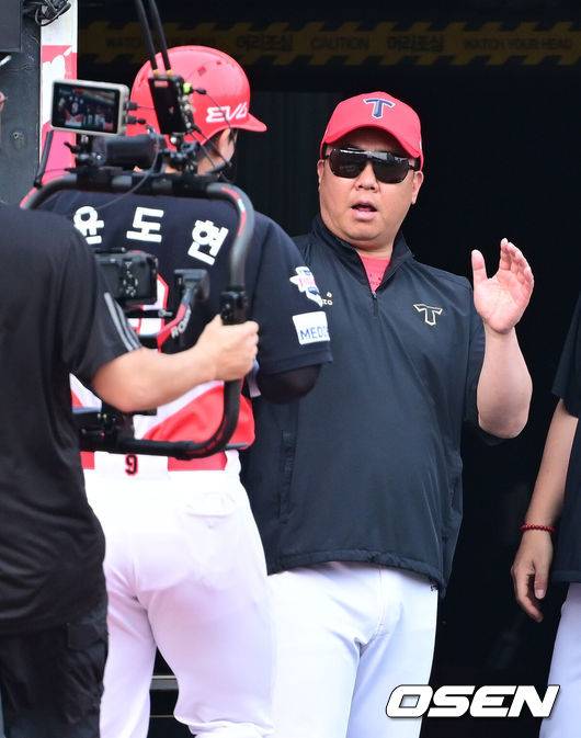 KIA 스윕패 위기 탈출! 꽃미소 되찾은 이범호 “윤도현 활약 단연 돋보여, 원정팬들 덕분에 승리” [오!쎈 수원]