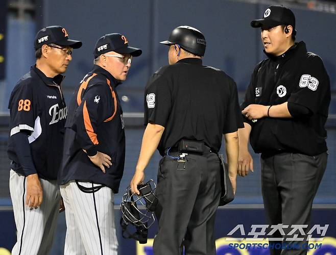 충격, 또 충격...체크스윙 오심에 멍드는 KBO, 현장은