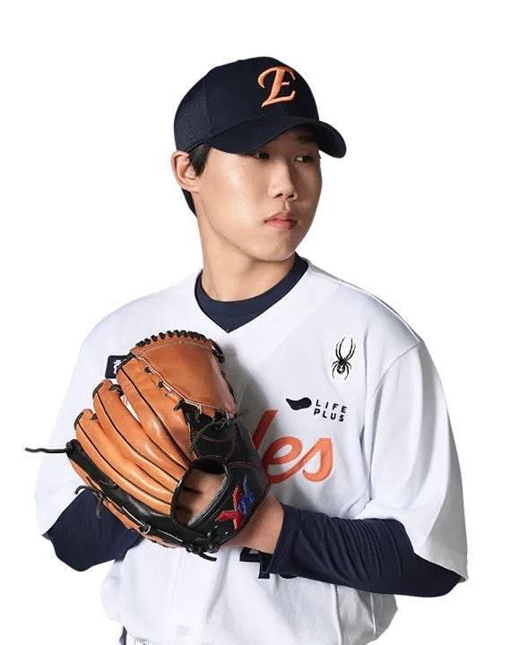 한화는 달라, 벌써 6번째 155㎞ 선수가 등장이라니… 최고 158㎞ 직구의 매력, 김경문은 어떻게 봤을까
