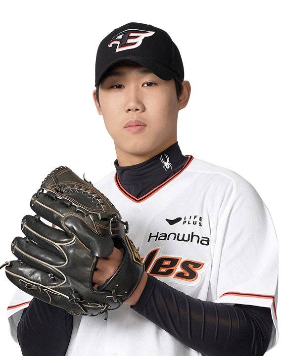 한화는 달라, 벌써 6번째 155㎞ 선수가 등장이라니… 최고 158㎞ 직구의 매력, 김경문은 어떻게 봤을까