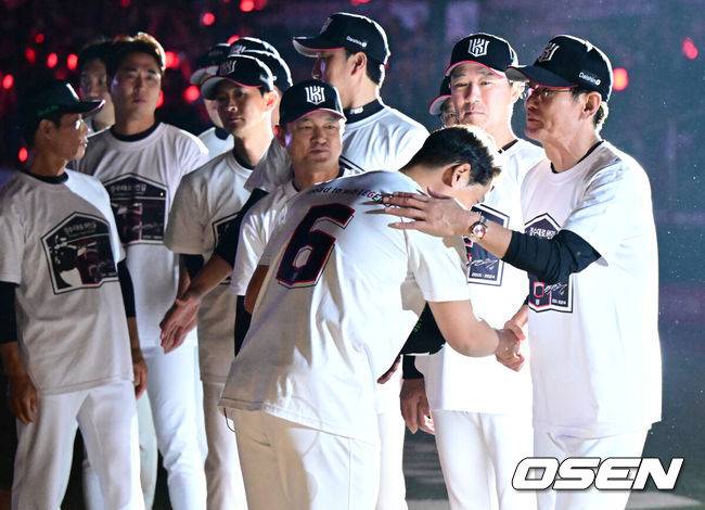 LG에만 있었다면 이런 은퇴식 가능했을까…영구결번급 2루수, 막내구단을 강팀 만들고 떠나다 “난 꿈을 이룬 선수”