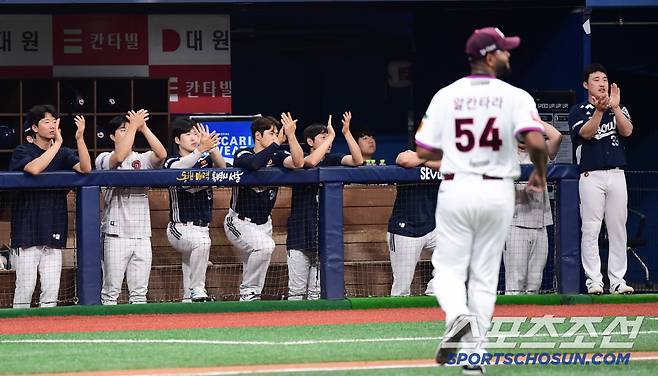 '배은망덕(?)한 복귀전' 결국 친정팀에 대한 인사는 없었다. 영웅 유니폼 입고 복귀전 승리 알칸타라[고척현장]