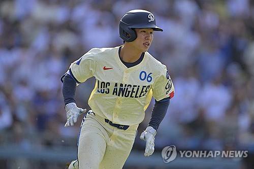 이럴거면 김혜성 왜 선발 제외했나… 실패로 끝난 로버츠 감독의 플래툰