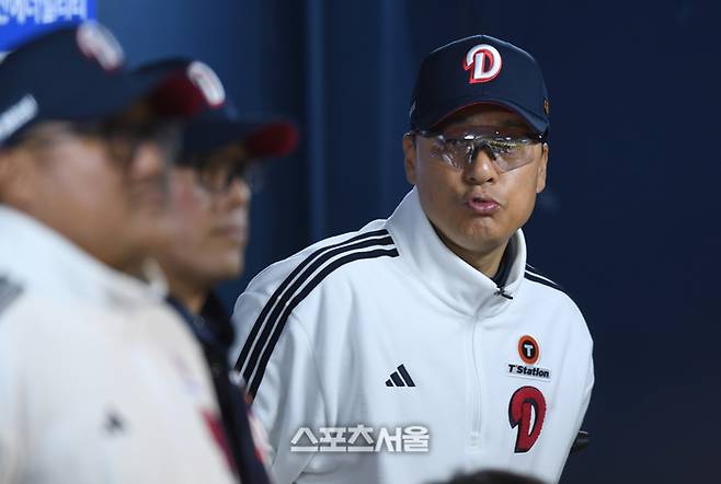‘시작도 끝도 충격’ 이승엽 감독, 끝내 자진 사퇴…두산 ‘파격 선택’, 실패로 마무리 [SS시선집중]