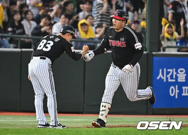 ‘메가트윈스포 폭발하다’ LG 18안타, NC 15-0 꺾고 3연패 탈출…송승기 6이닝 무실점 6승+김현수 5타점+오스틴 3점포 [창원 리뷰]