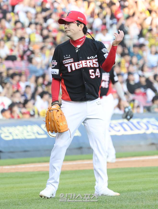 넉넉한 리드, 노련한 피칭...양현종 '183승' 보인다 [IS 잠실]