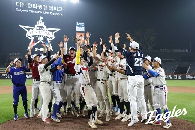 ‘박석민 아들’ 박준현, 157km 쾅! 제3회 한화이글스배 고교 vs 대학 올스타전 성료
